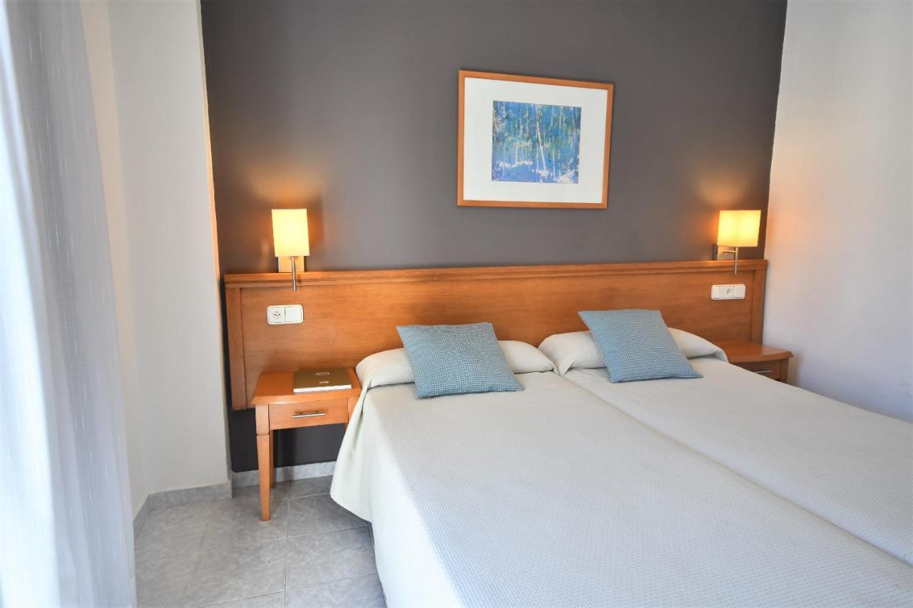 Hostal Mallorca San Antonio Abad Exterior foto